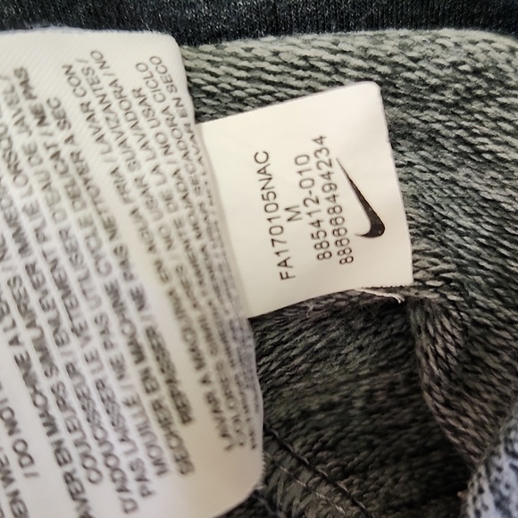 NIKE Dri-Fit Men's Dark Gray Performance Zip-Up Activewear Lightweight Jacket - Picture 7 of 9